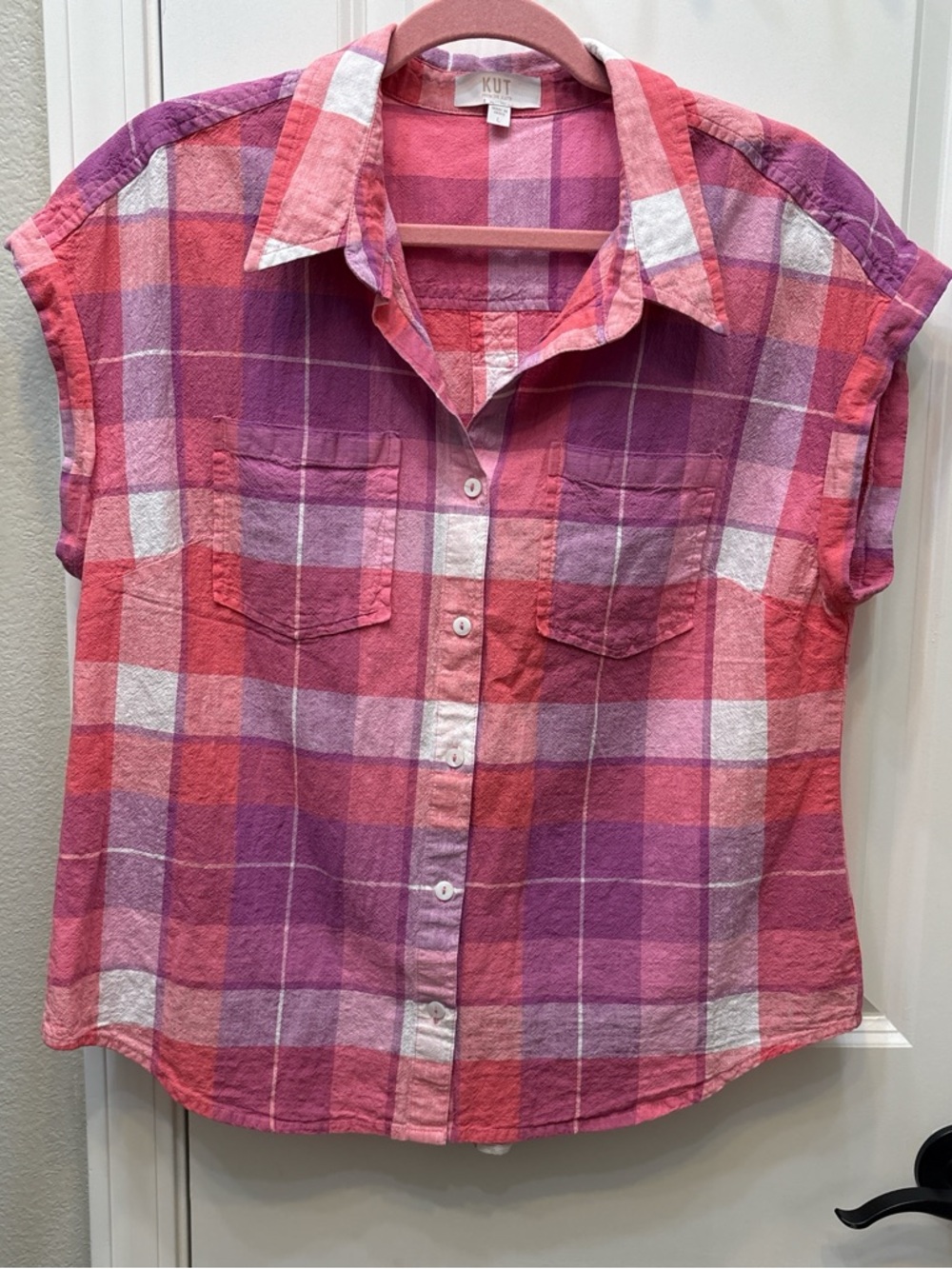 KUT Plaid Button-Up Short Sleeve Shirt in Pink & Purple